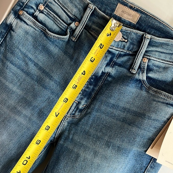 MOTHER  Mid Rize Dazzler Ankle Fray Size 24 NWT - Picture 9 of 16